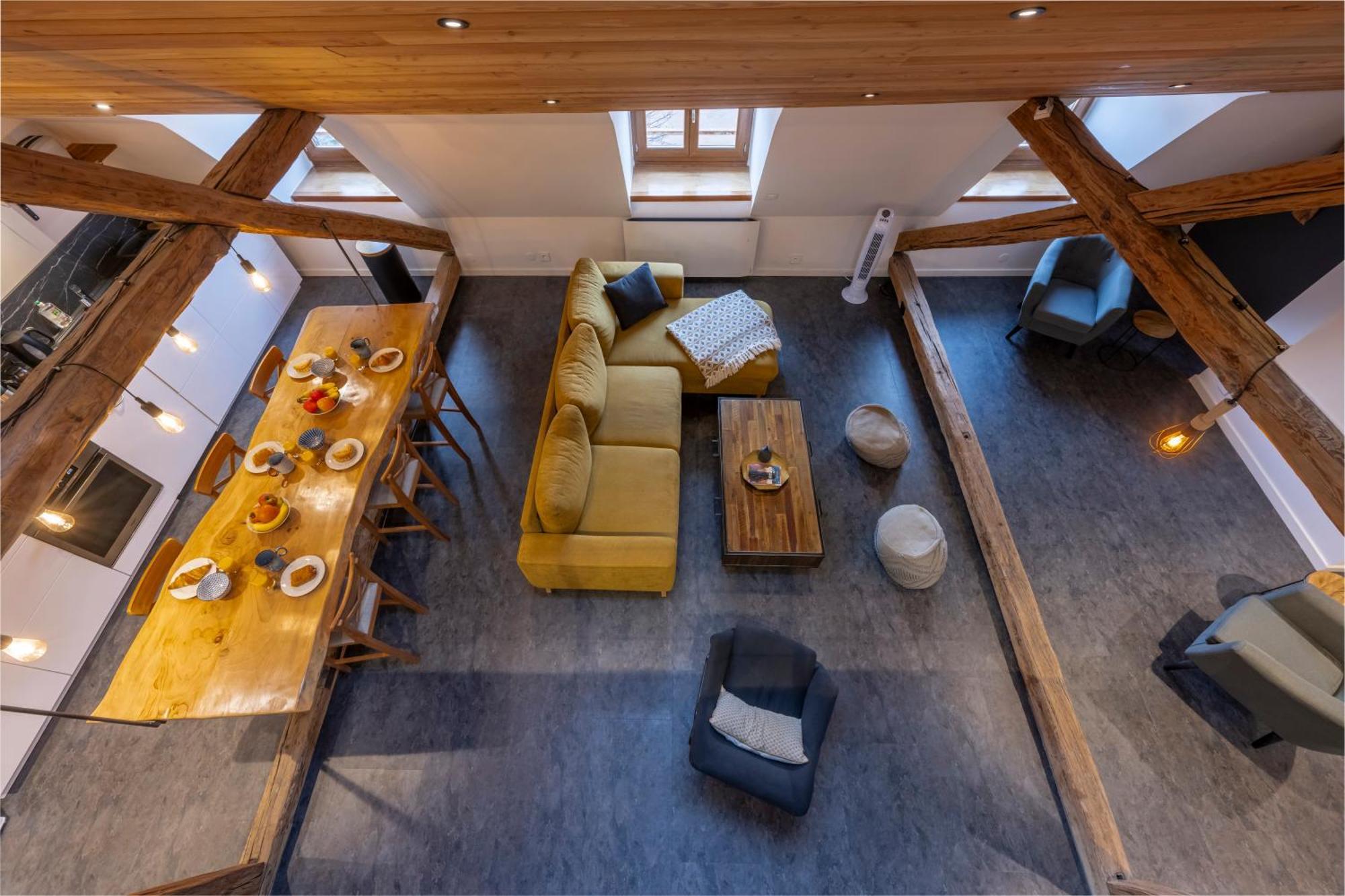 Superbe Loft - Situ Sur La Place Centrale Barcelonnette Buitenkant foto